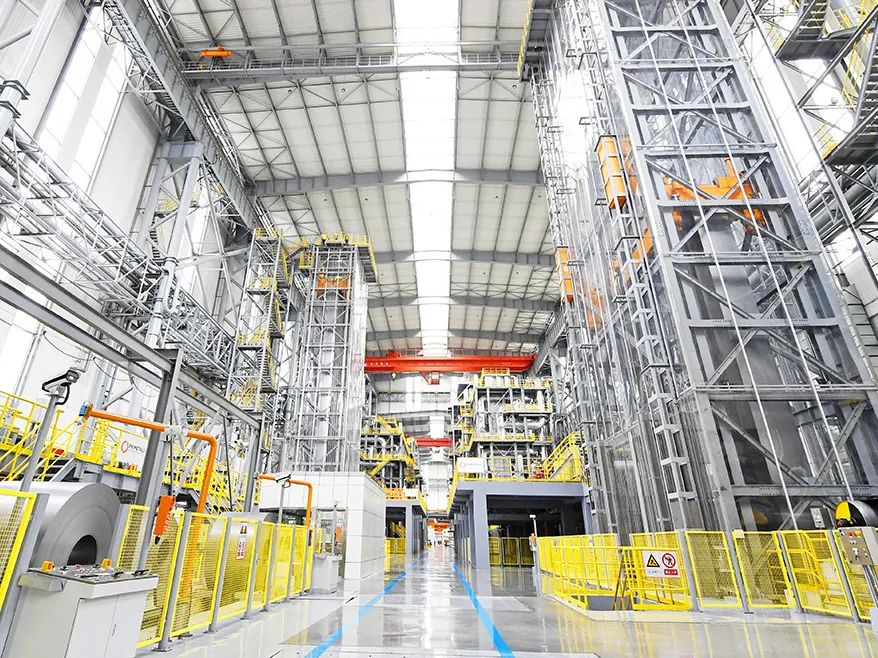 河鋼集團(tuán)三家單位榮獲工信部首批卓越級(jí)智能工廠認(rèn)定，樹(shù)立行業(yè)智能制造新標(biāo)桿